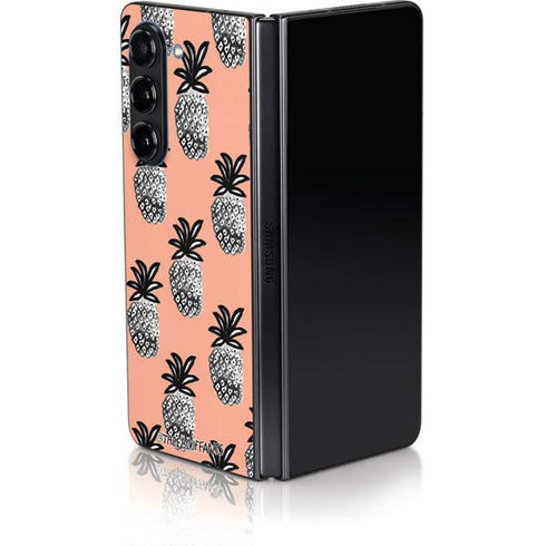 Bouffants and Broken Hearts Gray Scale Pineapple Galaxy Z Fold5 5G Skin